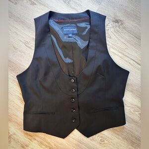 Woman’s button down vest